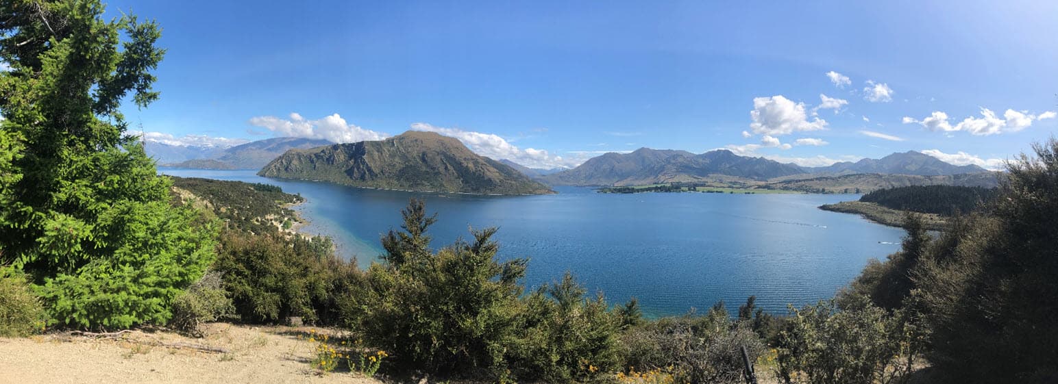 Panoramic view of Lake Wānaka, Central Otago